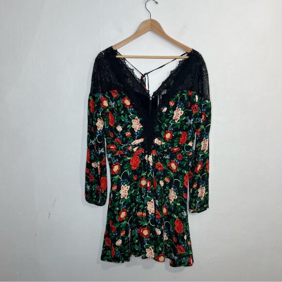 NWT Anthropologie Lacy V-Neck Mini Dress in Black Floral Motif Women’s Size 14 - Picture 5 of 16